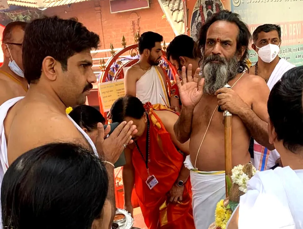 Arasikere Avadhootha Guruji Photo - 15